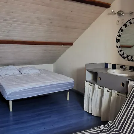 Holiday home Maison Au Bord Du Plan D'eau - 6 Pers. - Fr-1-194-460 L'Aiguillon-sur-Mer